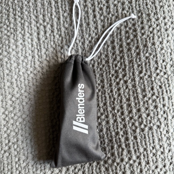 Blenders Black and Blue Sunglasses - Picture 4 of 9